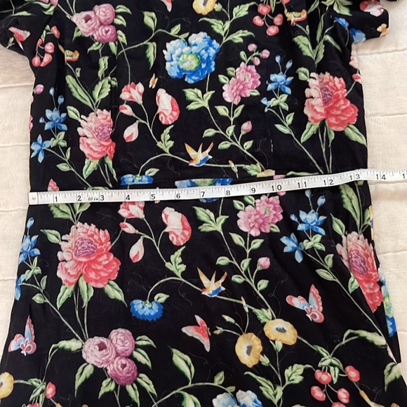 Samantha Pleet Floral Flutter Sleeve Dress - Picture 7 of 9